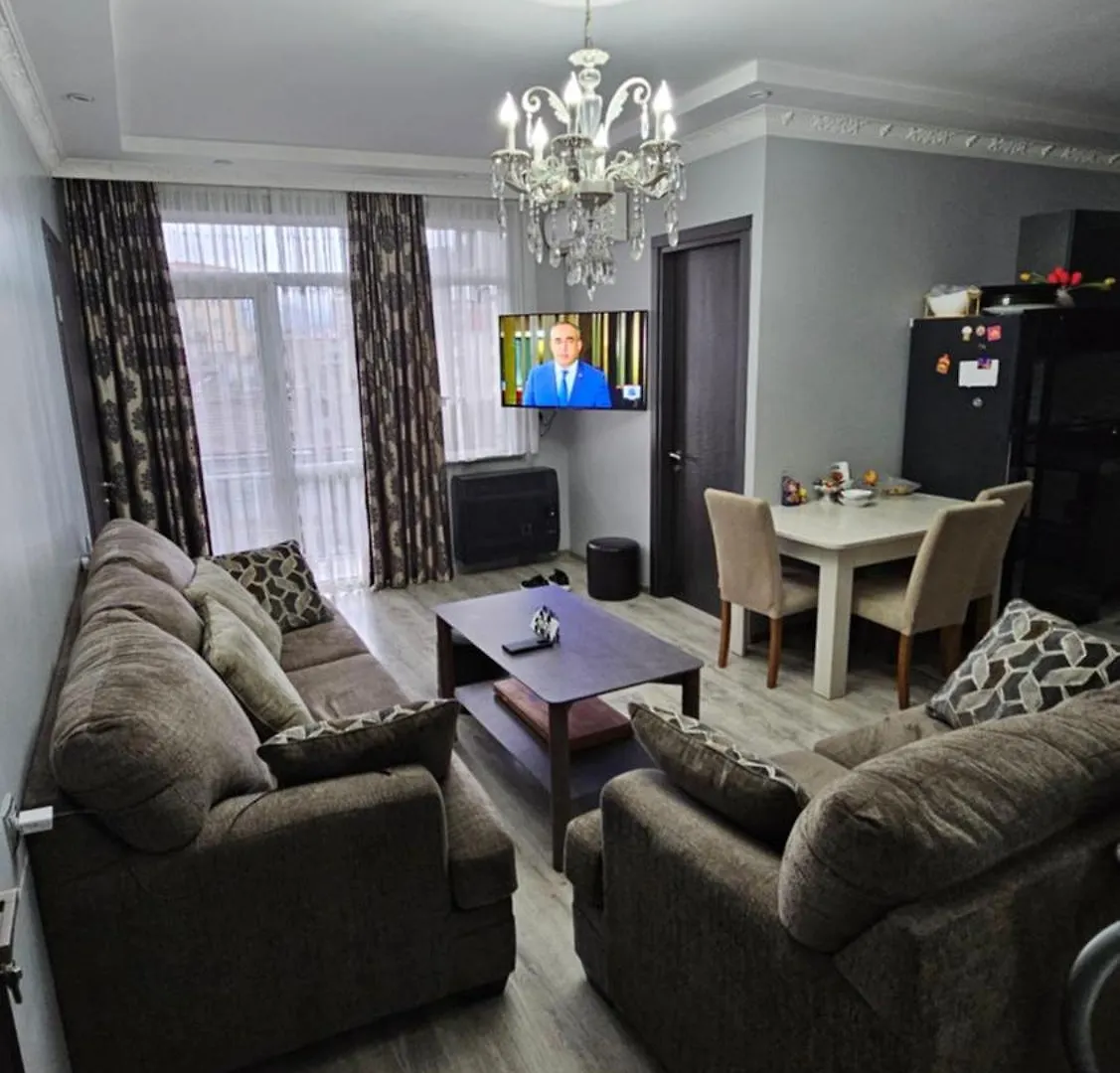 Apartment Irina Μπατούμι